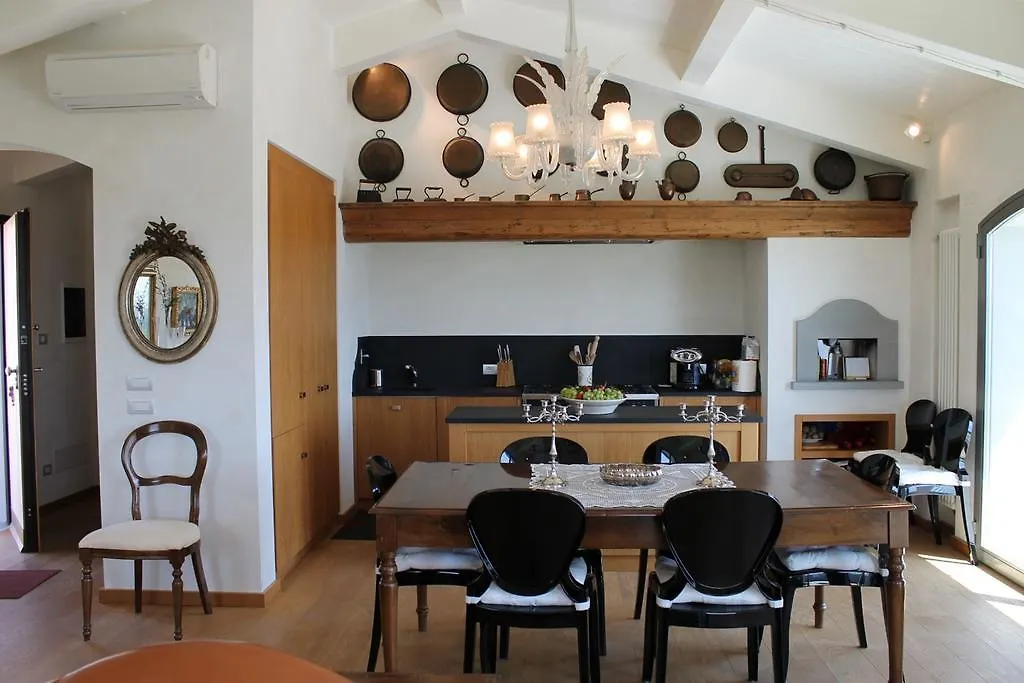 Farm stay Relais Pugliano Villa Monterappoli Italy